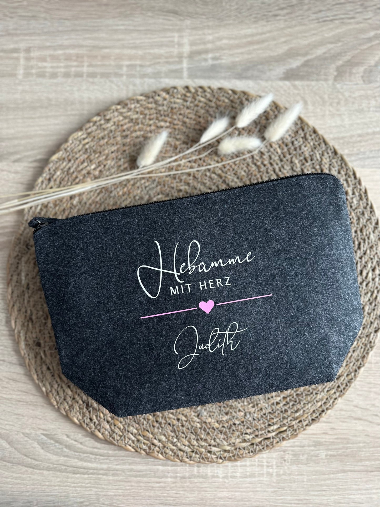 Kosmetiktasche Filz Hebamme mit Herz