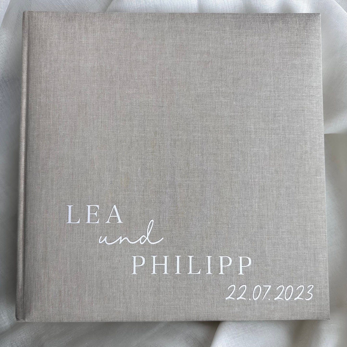 Fotoalbum aus Leinen personalisiert